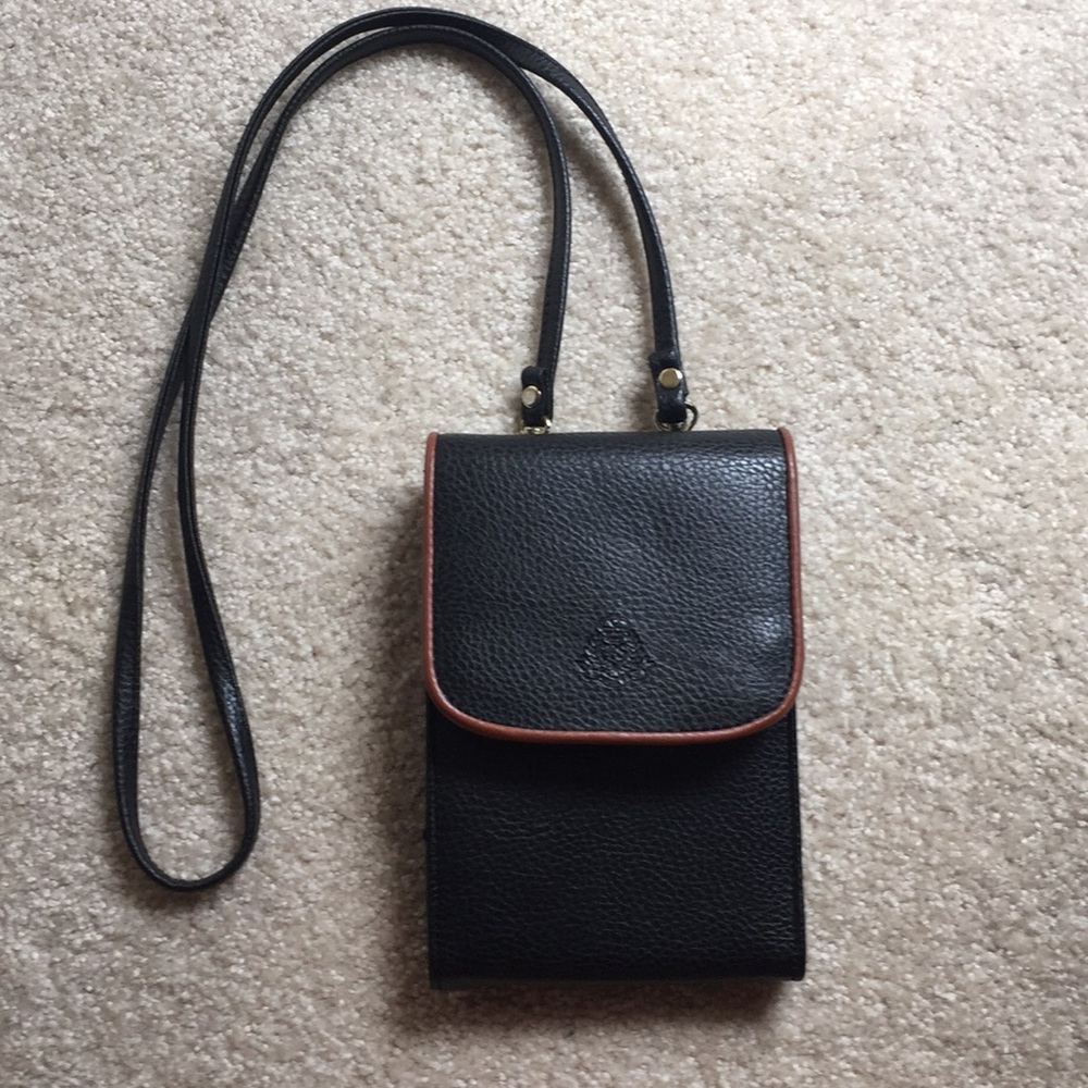 Handy crossbody bag   Black w/brown accents.